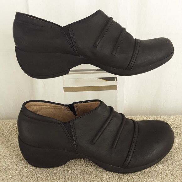 Naturalizer Women's 6.5M Ankle Booties, Jeter, Faux Leather, Matte Black, heel - Picture 3 of 12